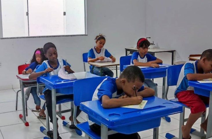 Anguera alcança 70% de crianças alfabetizadas, superando médias estadual e nacional