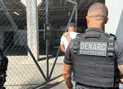 Apontado como liderança de facção que atua na Bahia é transferido para presídio de segurança máxima