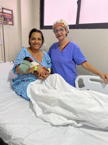 Hospital Materno Infantil de Alagoinhas inicia vacinação contra bronquiolite em grupos prioritários