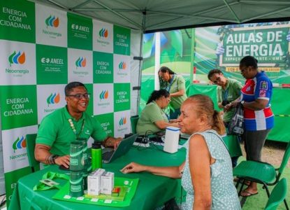 Moradores de Feira de Santana podem receber lâmpadas LED gratuitamente nesta semana
