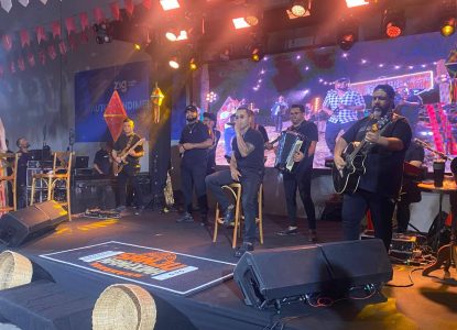 Em Feira de Santana, Milsinho apresenta novo projeto da banda Toque Dez e maratona de shows no São João