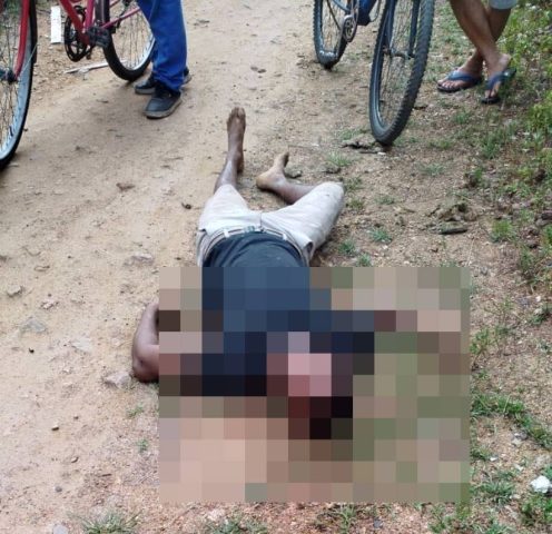 Corpo de jovem de 19 anos é encontrado em matagal no bairro Viveiros, m Feira de Santana