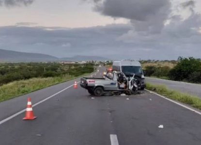 Acidente deixa dois mortos e quatro feridos no Paraguassu, em Rafael Jambeiro
