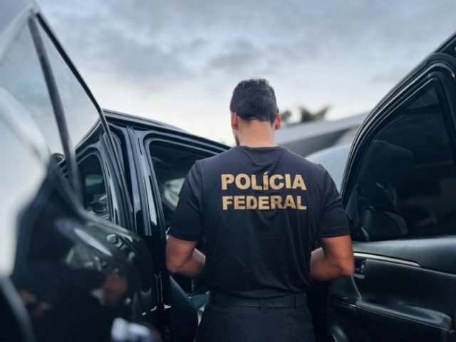 Polícia Federal apura fraudes previdenciárias e inserção de dados falsos em sistemas do INSS na Bahia