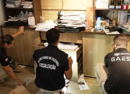 Servidor público é preso em operação que investiga esquema no setor de combustíveis na Bahia