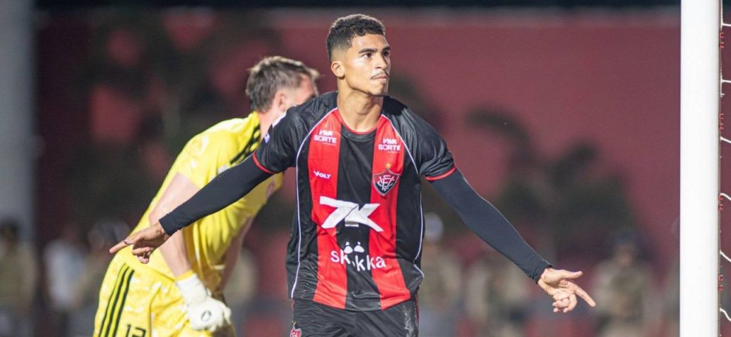Vitória vence o Internacional em casa pelo Campeonato Brasileiro
