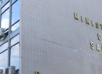 Farmacêutica que foi ligada ao Master atrasa entrega de insulina ao SUS e é cobrada pelo governo
