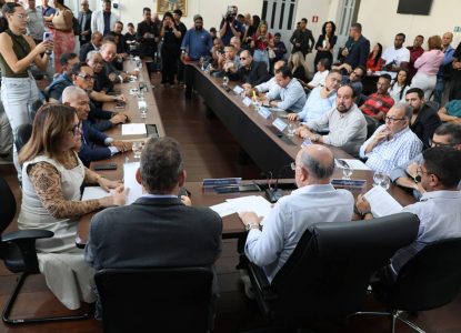 Edital para Zona Azul em Feira de Santana aguarda aval da Bolsa de Valores para publicação
