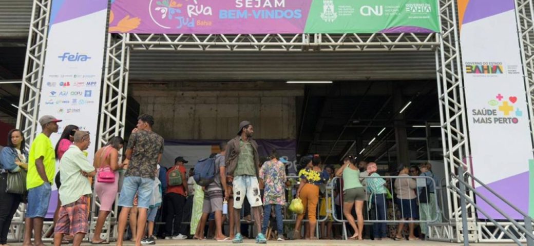 Mutirão Pop Rua Jud no Shopping Popular em Feira de Santana termina com 4 mil atendimentos