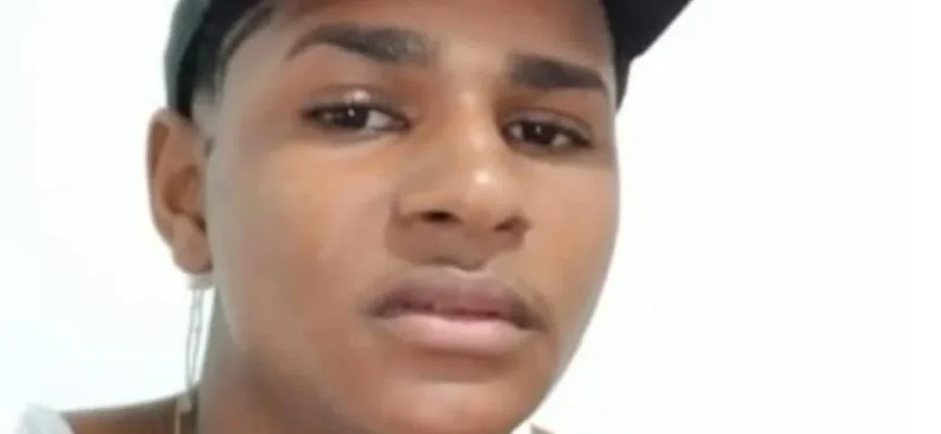Adolescente é encontrado morto após ser sequestrado na porta da escola em Feira de Santana