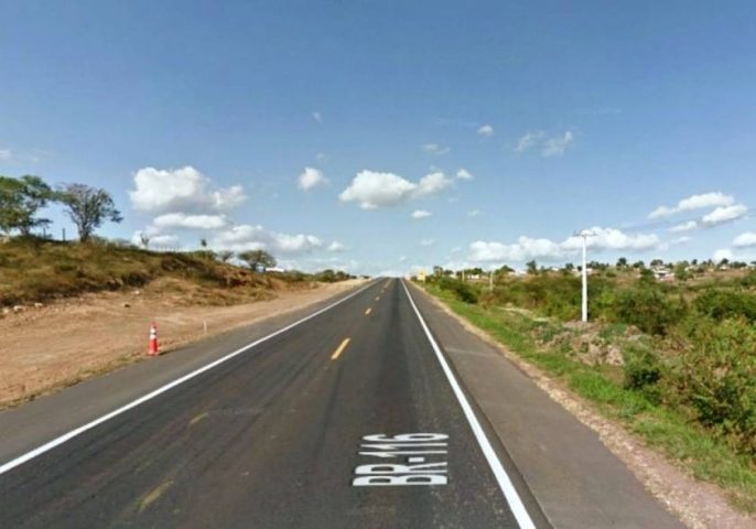 Motociclista morre após atropelar animal na BR-116