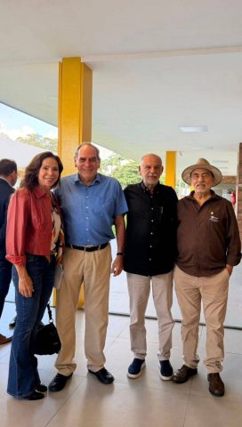 Criadores de todo Brasil discutem desafios da equinocultura em Feira de Santana