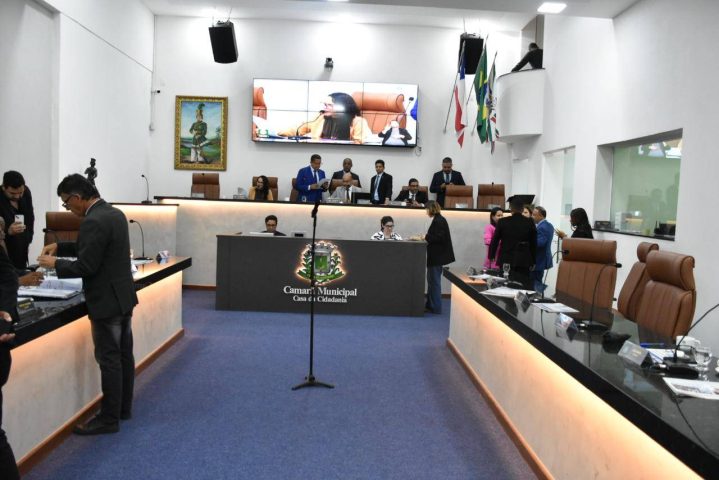 Aprovado projeto de lei municipal que cria regras para prestação de serviço de transporte por aplicativo em Feira de Santana