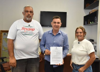 Representantes dos condutores por aplicativo e presidente da Câmara discutem sobre lei que cria regras para setor em Feira de Santana