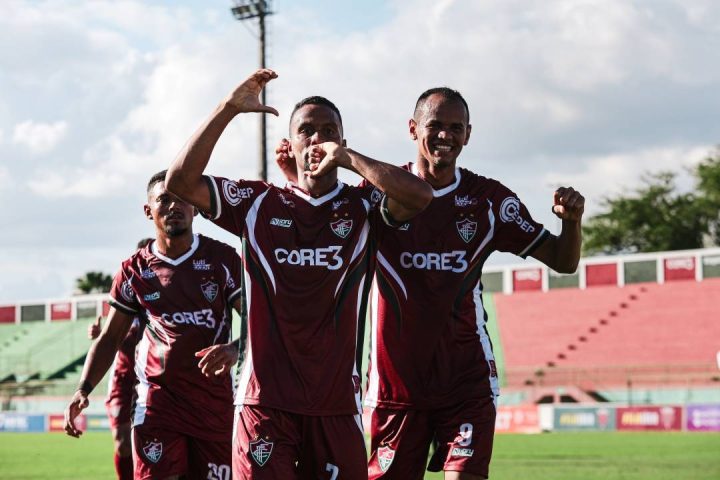 Fluminense de Feira goleia Redenção na primeira rodada do Baianão Série B 2026