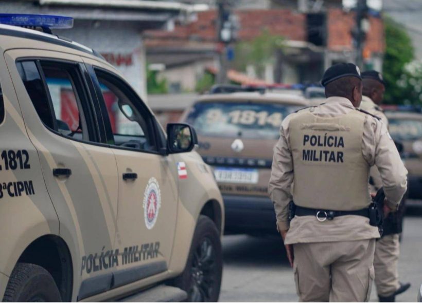 Polícia Militar prende homem por comércio clandestino de medicamentos em Feira de Santana