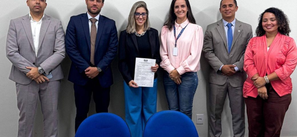 Diretoria da OAB Subseção Feira de Santana se reúne na comarca de Santo Estêvão para tratar sobre falta de juiz titular