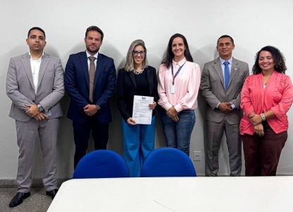 Diretoria da OAB Subseção Feira de Santana se reúne na comarca de Santo Estêvão para tratar sobre falta de juiz titular