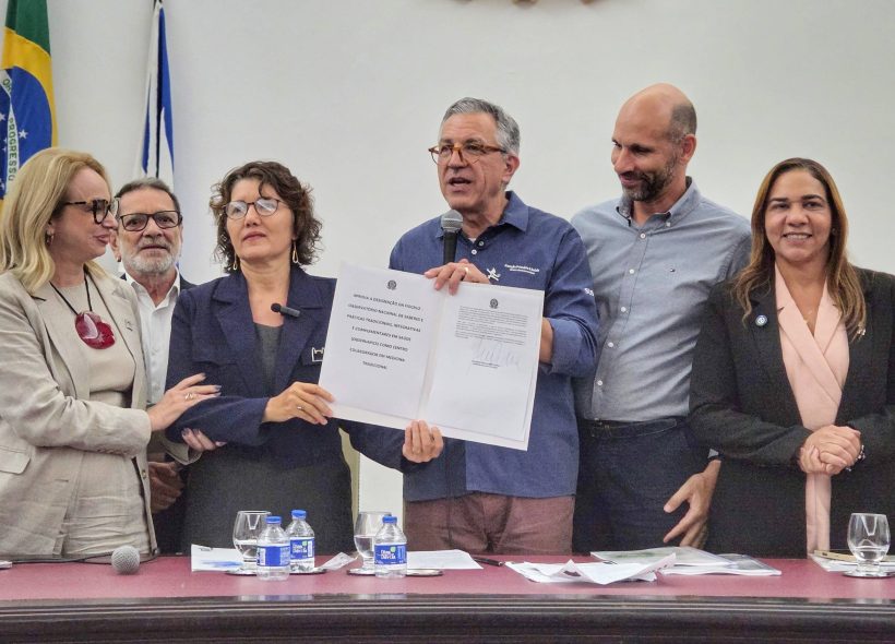 Na Bahia, Alexandre Padilha, ministro da Saúde, autoriza medidas para práticas integrativas no SUS