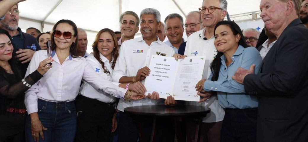 Em cerimônia com ministro da Saúde, ordem de serviço para construção de maternidade em Lauro de Freitas é assinada