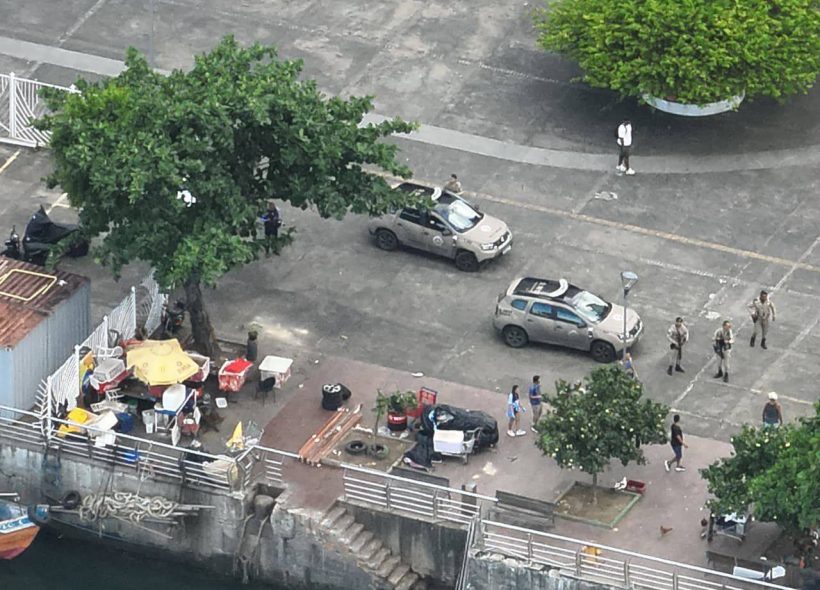 Operação nas imediações do Mercado Modelo, em Salvador, prende dois suspeitos de tráfico de drogas