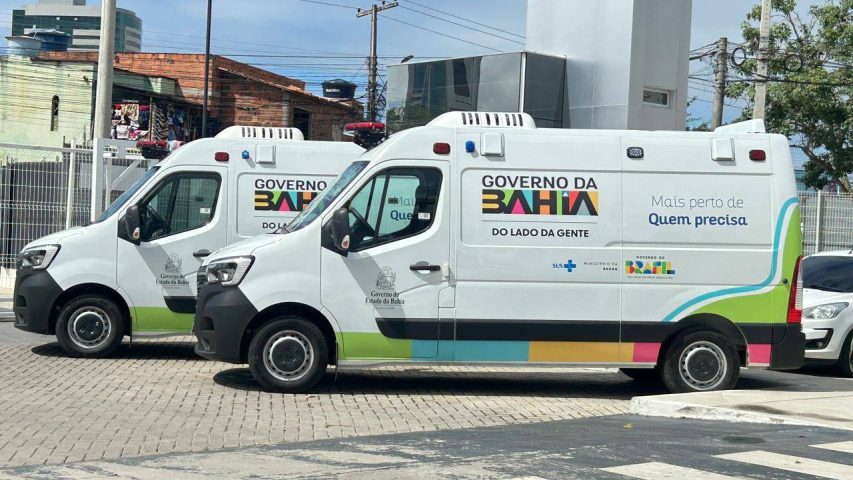 Governo da Bahia entrega novas ambulâncias para reforçar atendimento da UPA Estadual e do Hospital Clériston Andrade