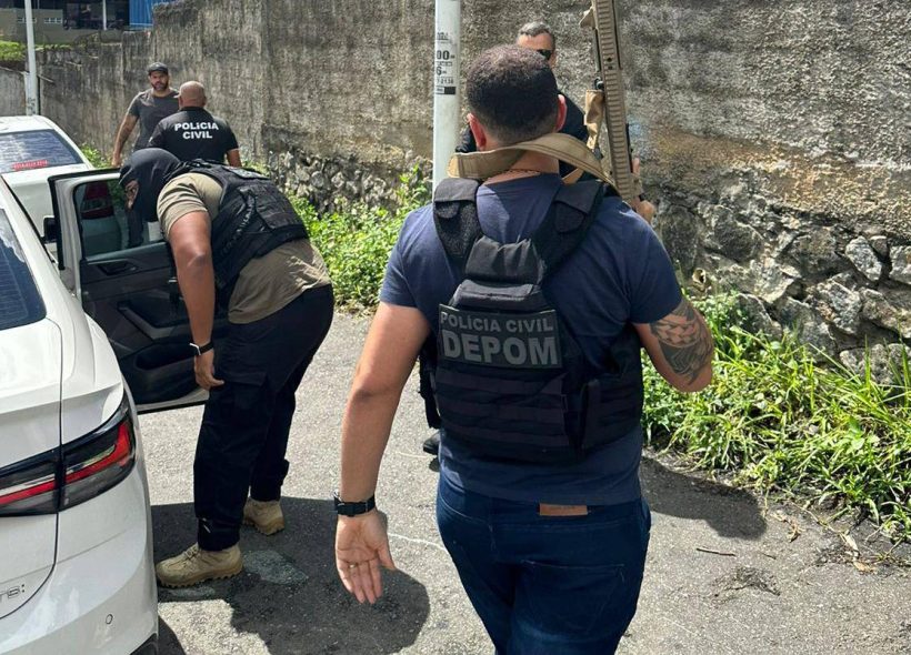 Quatro suspeitos de integrar organização criminosa são presos em Salvador e Remanso