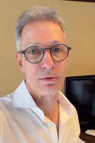“Um tapa na cara do Brasil”, diz Zema após divulgação de áudios de Flávio Bolsonaro com Daniel Vorcaro