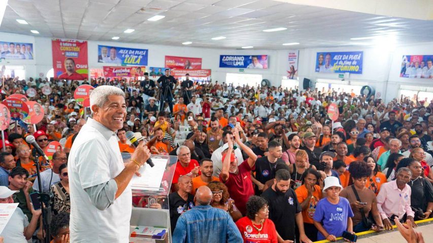 Governador Jerônimo Rodrigues ouve prioridades da região sisaleira durante agenda política em Serrinha