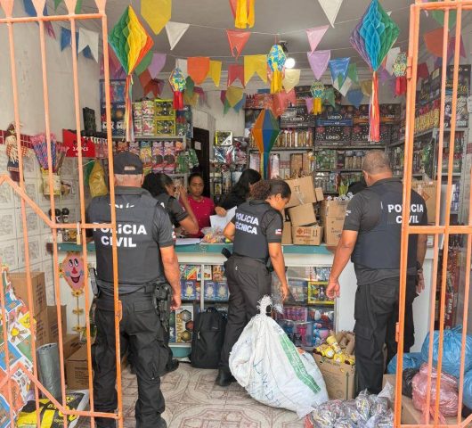 Alagoinhas: 72 mil fogos clandestinos são apreendidos durante operação policial
