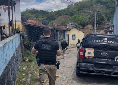 Adolescente de 17 anos é apreendida na Bahia suspeita de atrair homem que foi extorquido em R$ 22 mil