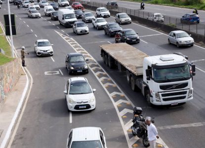 Desconto de 8% no IPVA para veículos com placas de final 5 vai até esta quinta, 28
