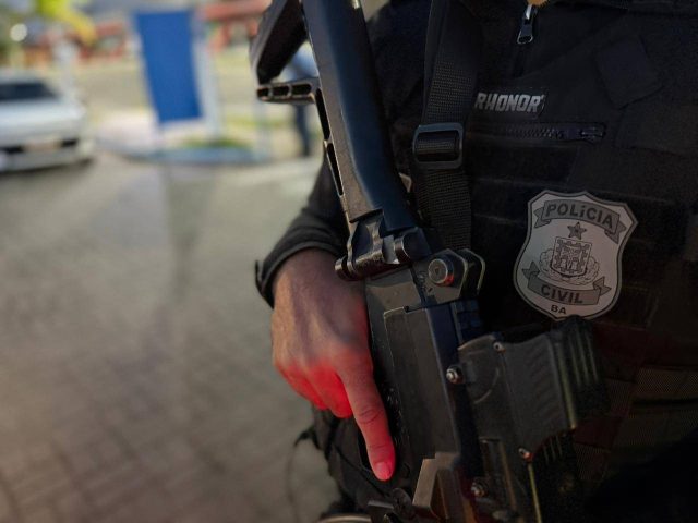 Operação prende três mulheres investigadas por integrar organização criminosa em Serrinha