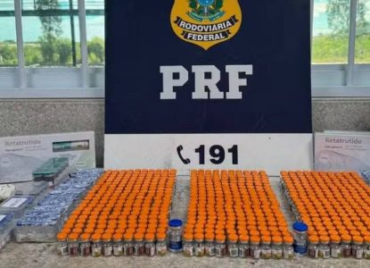 Polícia Rodoviária Federal apreende drogas e medicamentos para emagrecimento em ônibus na Bahia