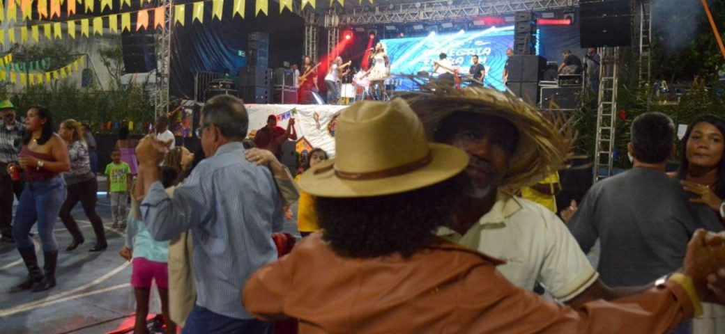 Distrito de Jaguara, em Feira de Santana, recebe bom público para primeira noite de festejos juninos