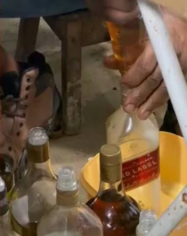 Comerciante é preso após ser flagrado adulterando uísque importado em festa junina na Bahia