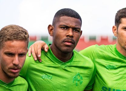 Com título de divisão de acesso no futebol paranaense, zagueiro Yago Leonardo chega ao Feira FC