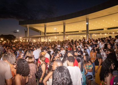 Programação de julho com música, cinema, cultura geek e stand up comedy no Teatro e Centro de Convenções de Feira de Santana
