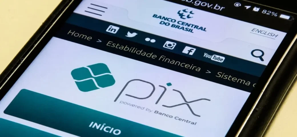 Pix por aproximação deixa de ter limite diário de R$ 500