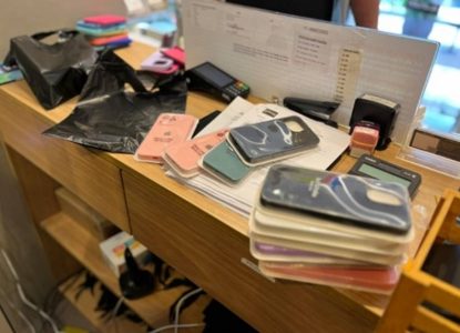 Operação Mobile 360° apreende celulares e acessórios em lojas de Salvador