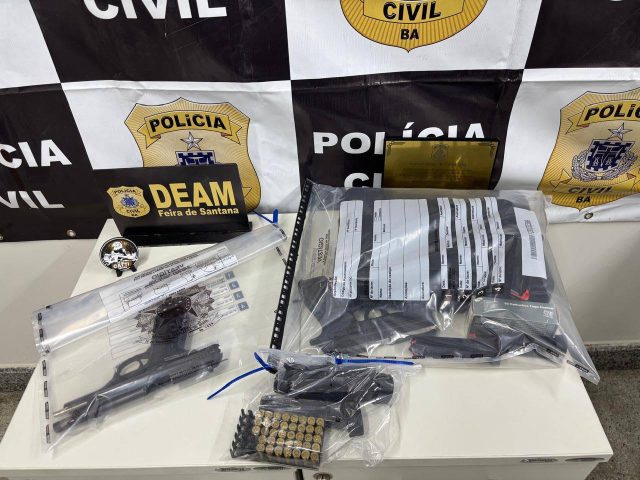 Polícia apreende armas de fogo e munições no conjunto Feira X, em Feira de Santana