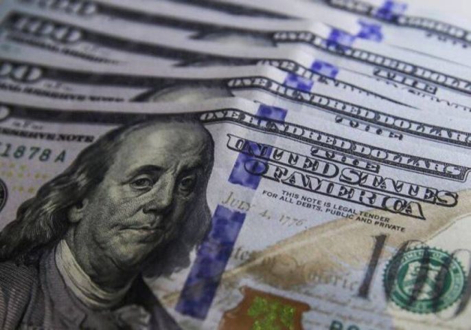 Dólar despenca e Bolsa dispara após Trump cancelar ataques ao Irã