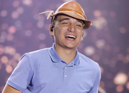 João Gomes leva três troféus e é destaque no Prêmio da Música Brasileira