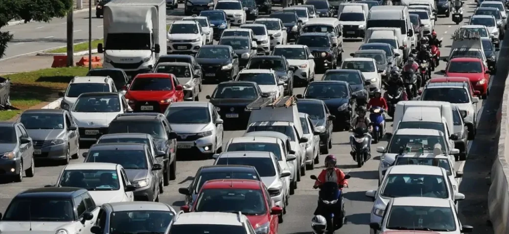 Rodovias da Bahia terão fluxo de 600 mil veículos durante o feriadão de Corpus Christi