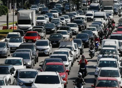 Rodovias da Bahia terão fluxo de 600 mil veículos durante o feriadão de Corpus Christi