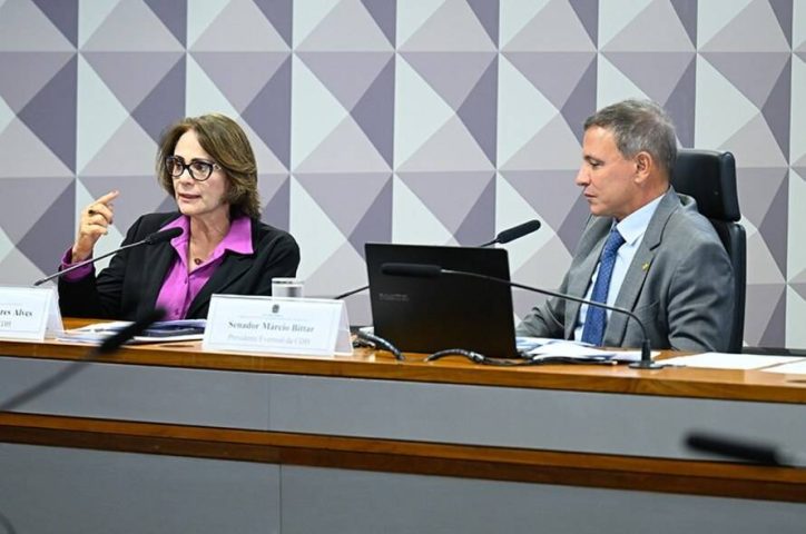 Comissão do Senado aprova projeto que restringe acesso ao aborto legal para crianças vítimas de violência sexual