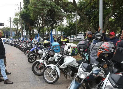 Governo federal prepara linha de crédito para motociclistas de aplicativos