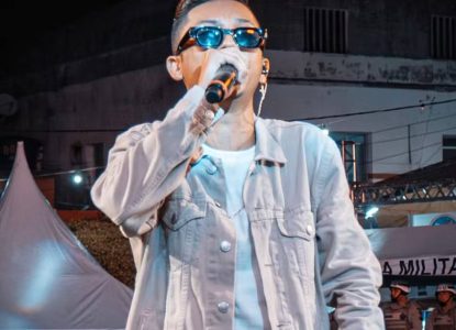 Cantor Silfarley passa mal durante apresentação de São Pedro e cancela show em Coração de Maria