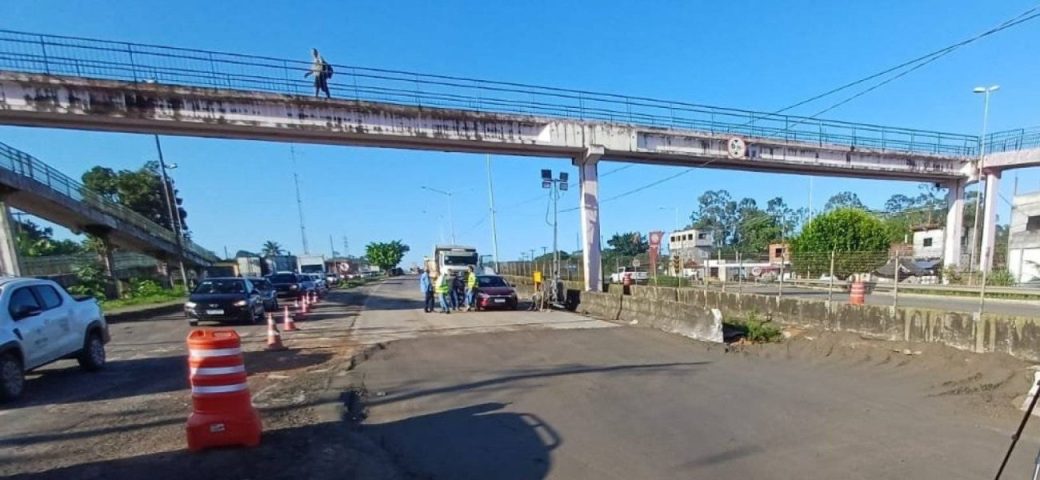 BR-324 segue parcialmente interditada e ainda não tem previsão de liberação