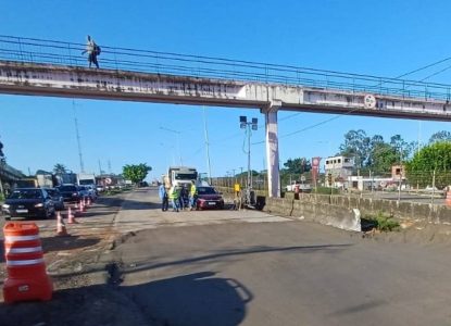 BR-324 segue parcialmente interditada e ainda não tem previsão de liberação